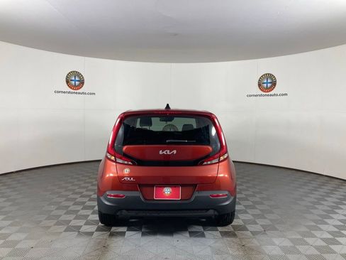Used 2022 Kia Soul LX w/ Technology Package image 18