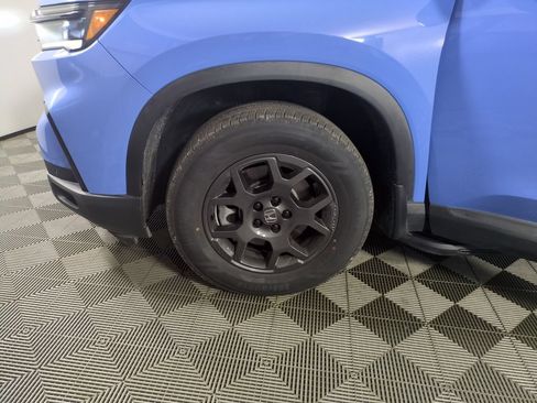 Certified 2023 Honda Pilot TrailSport image 30