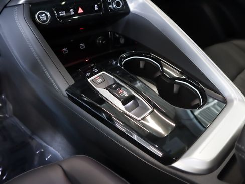 New 2026 Audi Q5 Premium AWD/4WD image 21