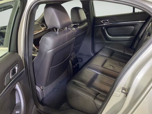 Used 2009 Lincoln MKS AWD image 25