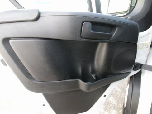 Used 2023 RAM ProMaster 2500 image 23