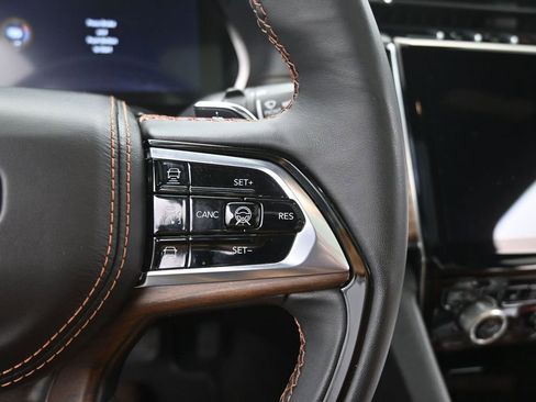 Used 2024 Jeep Grand Cherokee L Summit image 34