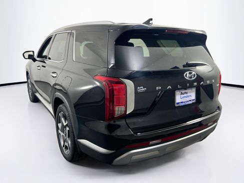 Used 2023 Hyundai Palisade SEL w/ Premium Package AWD/4WD image 7