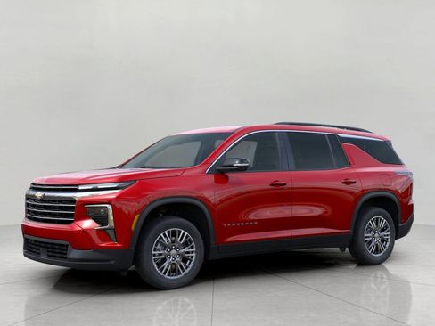 New 2026 Chevrolet Traverse LT w/ Driver Confidence Package AWD/4WD image 2