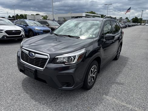 Used 2019 Subaru Forester Premium AWD/4WD image 30