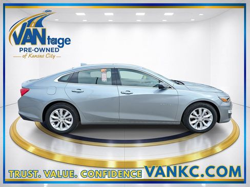 Used 2024 Chevrolet Malibu LT FWD image 5