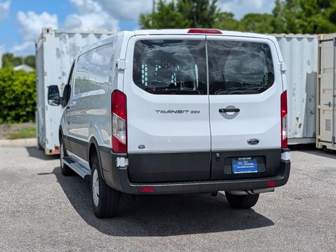 Used 2025 Ford Transit 250 Low Roof w/ Exterior Upgrade Package RWD image 7