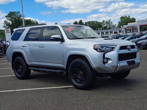 Certified 2019 Toyota 4Runner TRD Off-Road Premium AWD/4WD image 1