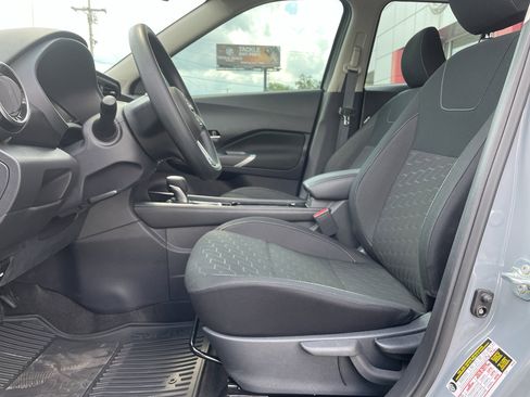 Certified 2024 Nissan Kicks SV w/ Interior Electronics Package image 10