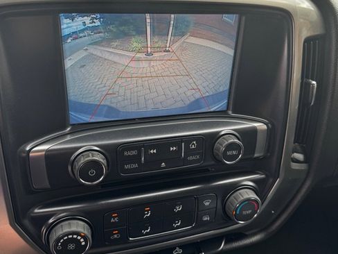 Used 2019 Chevrolet Silverado 1500 LT image 11