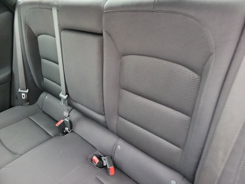 Used 2025 Chevrolet Malibu LT image 9