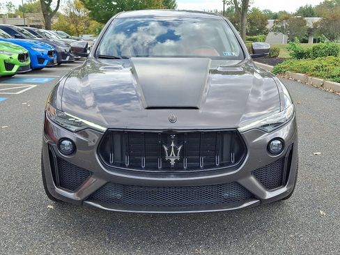 Used 2019 Maserati Levante Trofeo AWD/4WD image 2