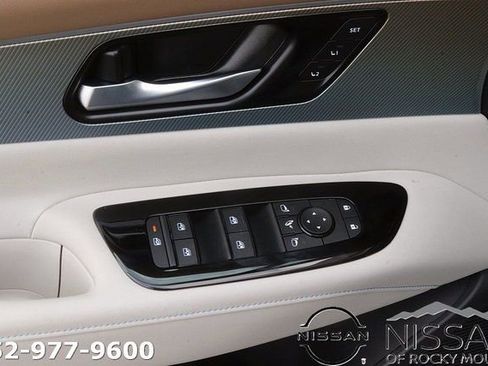 New 2026 Nissan Murano Platinum w/ Cargo Package AWD/4WD image 11
