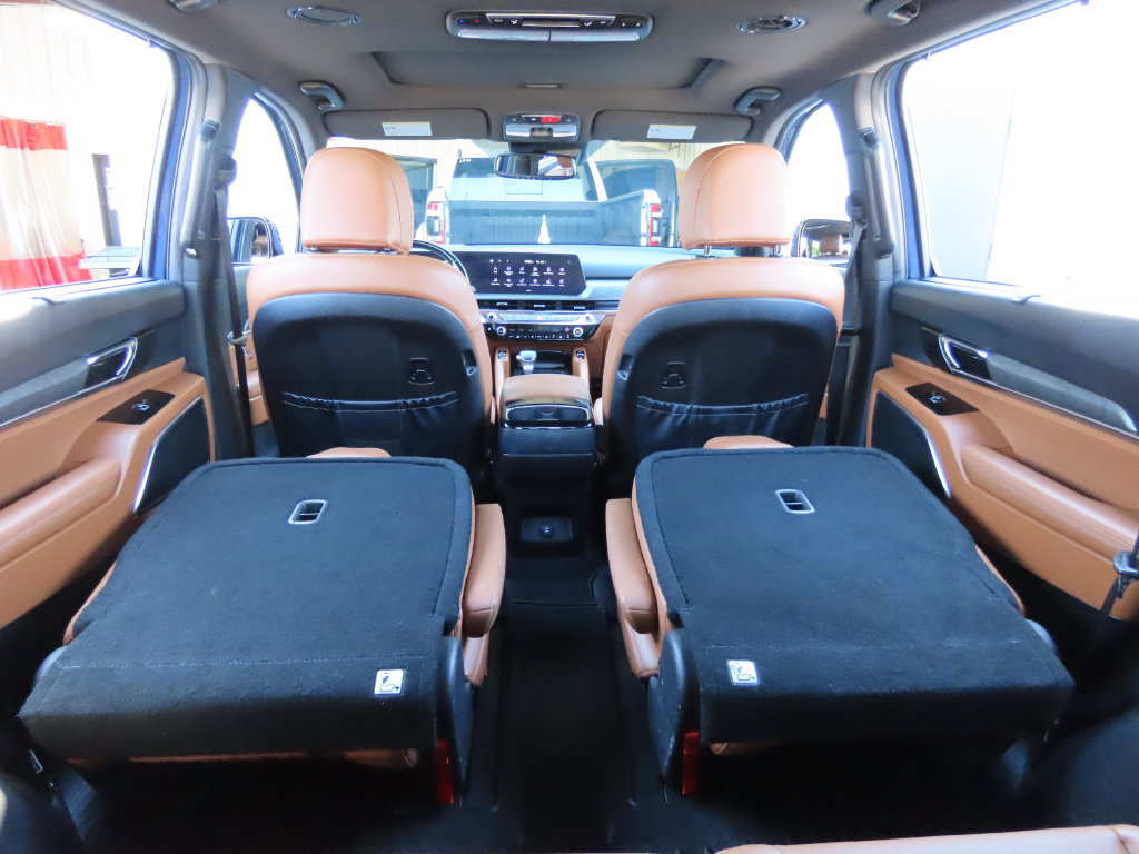 Used 2024 Kia Telluride SX X-Line AWD/4WD image 35