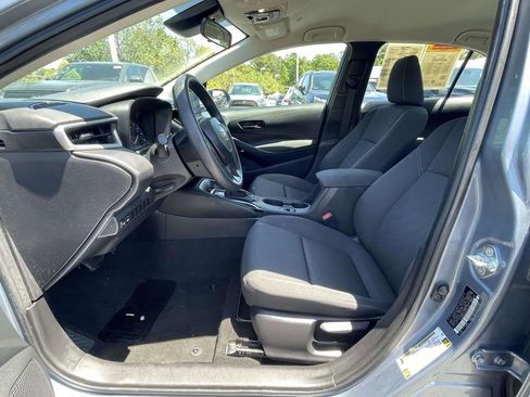 Used 2024 Toyota Corolla LE FWD image 19