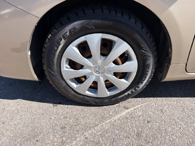 Used 2009 Toyota Corolla LE w/ All Weather Guard Pkg FWD image 29