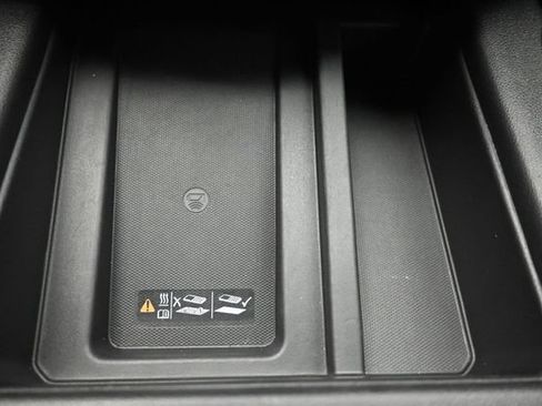 Used 2019 Chevrolet Silverado 1500 LTZ w/ LTZ Plus Package AWD/4WD image 31