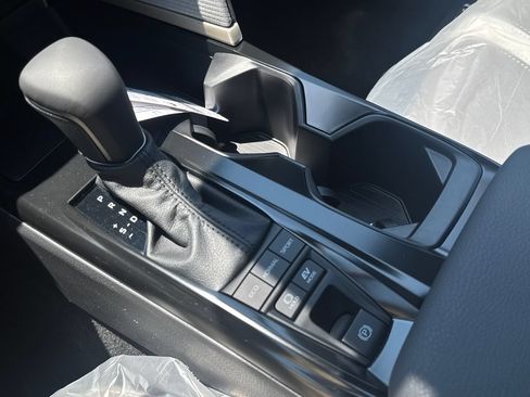 New 2026 Toyota Camry SE AWD/4WD image 25
