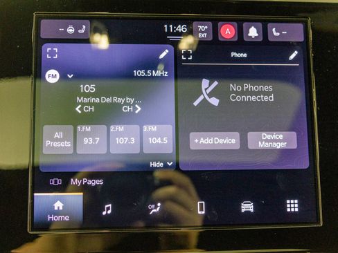 Used 2023 Jeep Grand Cherokee L Laredo image 28