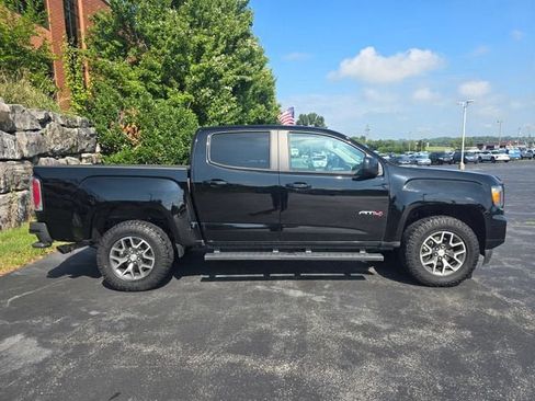 Used 2022 GMC Canyon AT4 w/ Trailering Package AWD/4WD image 2