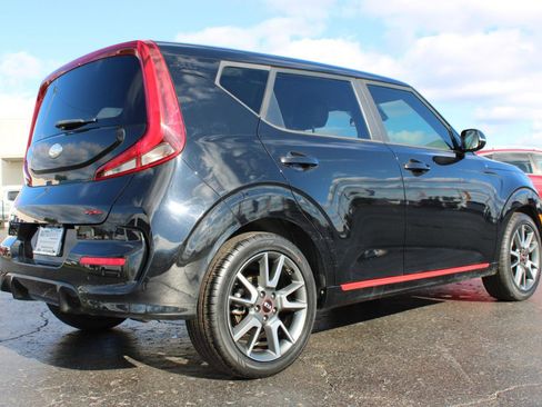 Used 2020 Kia Soul GT-Line FWD image 4