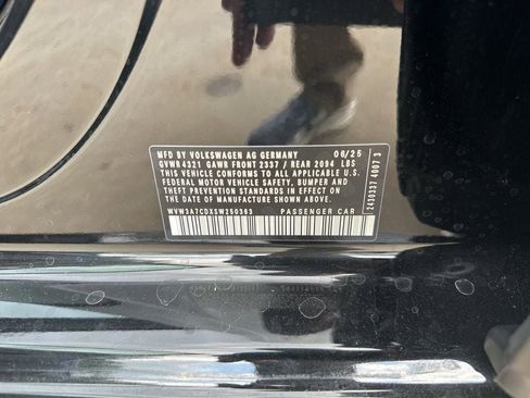 New 2025 Volkswagen GTI SE image 27