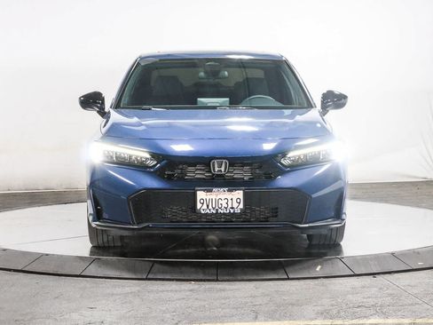 Used 2025 Honda Civic Sport image 6