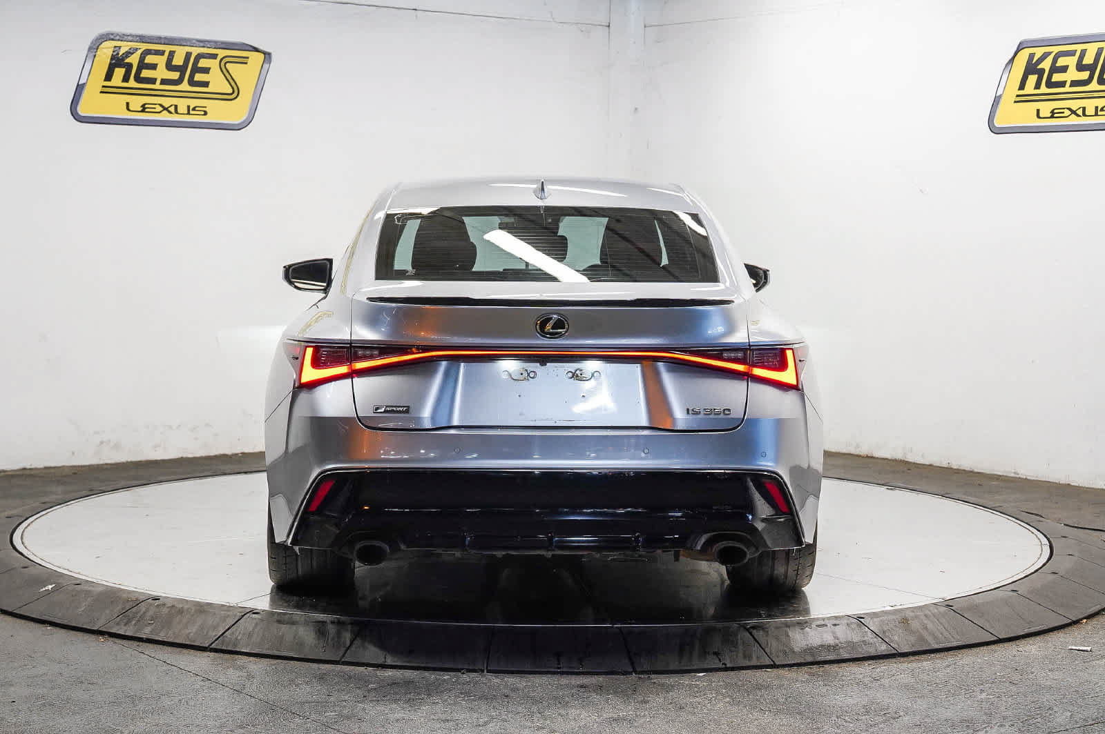 Used 2021 Lexus IS 350 F Sport w/ Navigation Package RWD image 10