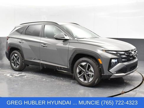 Used 2025 Hyundai Tucson SEL AWD/4WD image 7