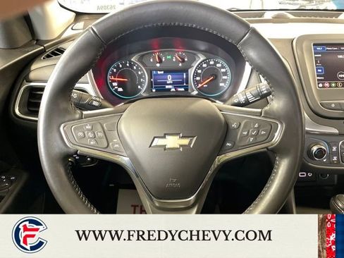 Used 2020 Chevrolet Equinox LT image 17
