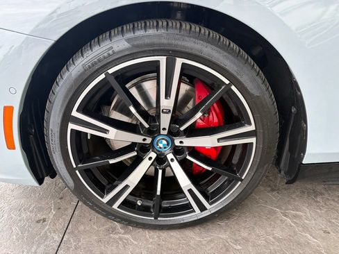 Certified 2024 BMW i5 M60 w/ Premium Package AWD/4WD image 5