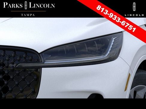 New 2026 Lincoln Aviator 2WD w/ Jet Appearance Package image 18