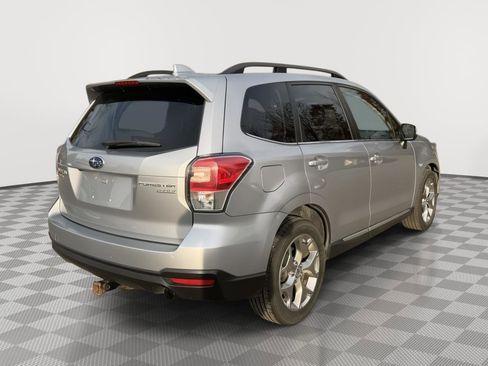 Used 2017 Subaru Forester 2.5i Touring image 6