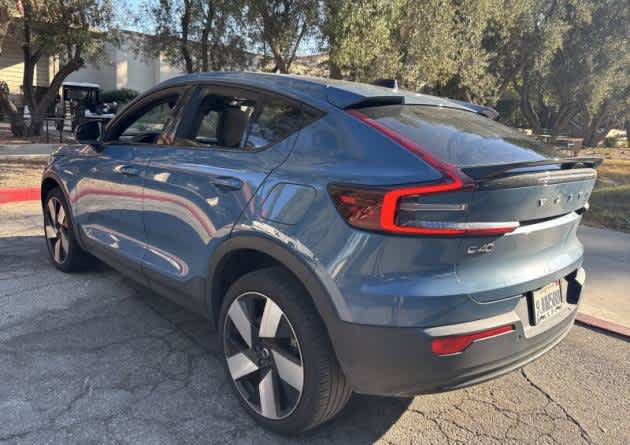 Used 2023 Volvo C40 P8 Recharge Ultimate AWD/4WD image 2