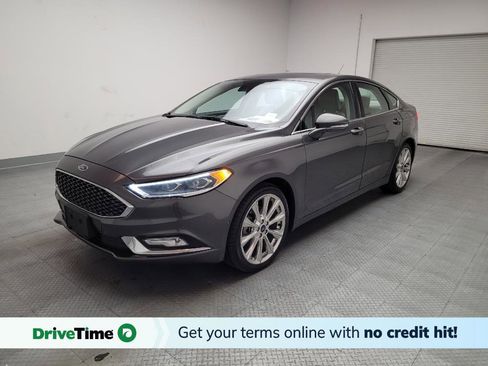 Used 2017 Ford Fusion Platinum image 1