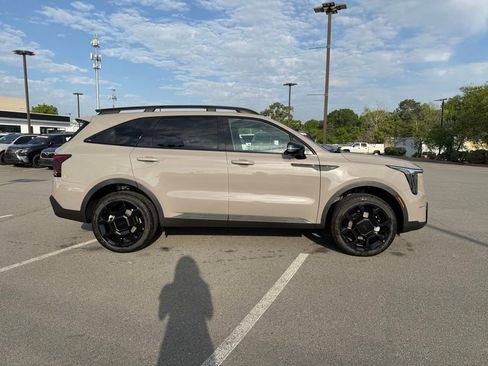 New 2026 Kia Sorento SX Prestige AWD/4WD image 9