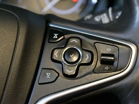 Used 2017 Buick Regal Premium w/ Driver Confidence Package #1 FWD image 20