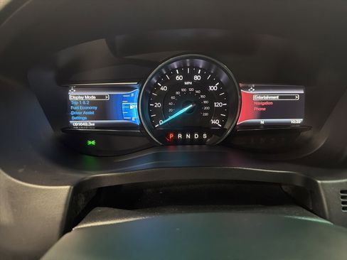 Used 2016 Ford Explorer XLT w/ Equipment Group 202A image 28