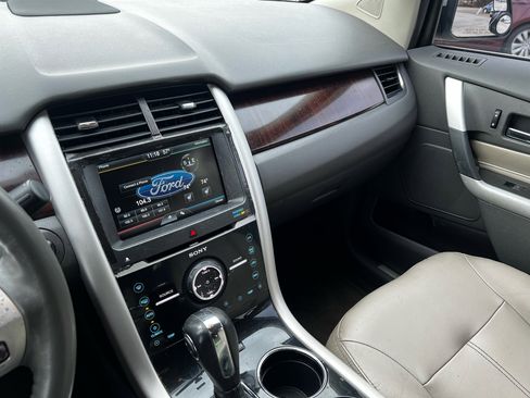 Used 2013 Ford Edge Limited image 17