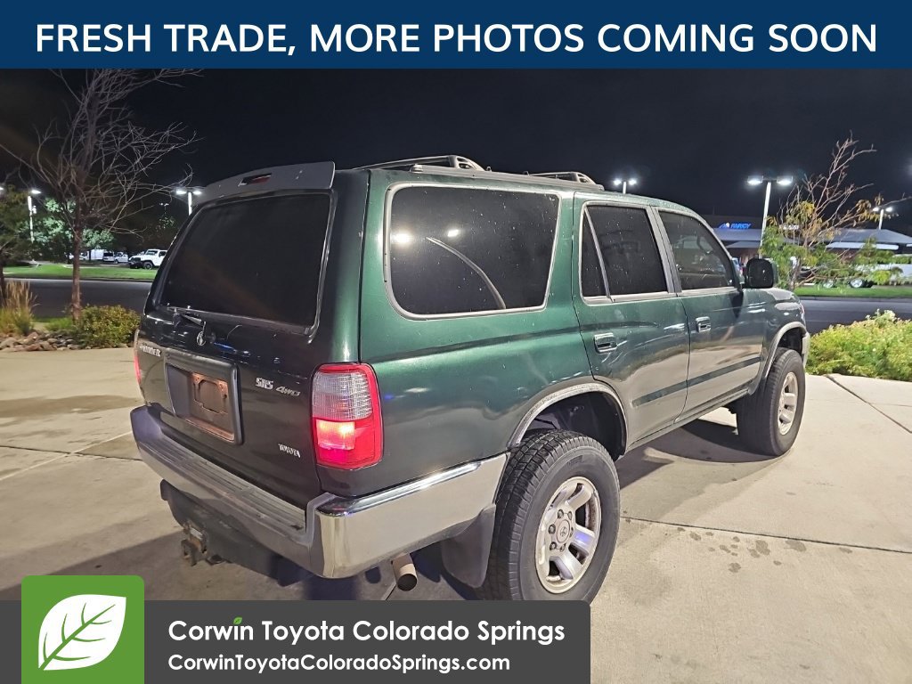 Used 2000 Toyota 4Runner SR5 AWD/4WD image 3