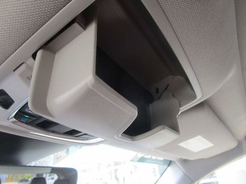 Certified 2023 Acura MDX SH-AWD w/ Technology Package image 29