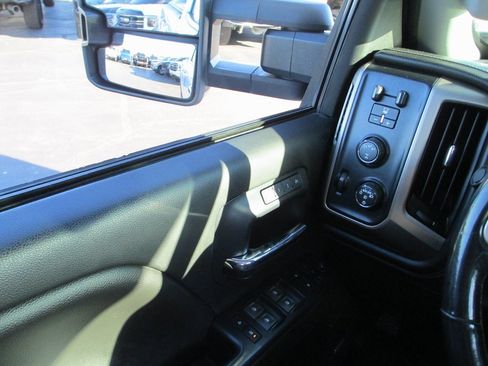 Used 2019 GMC Sierra 2500 Denali w/ Duramax Plus Package image 28