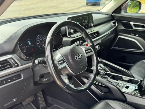 Used 2021 Kia Telluride S AWD/4WD image 17