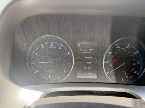 Used 2018 Toyota RAV4 XLE w/ Plus Extra Value Package AWD/4WD image 3
