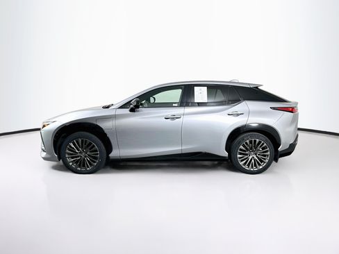Used 2023 Lexus RZ 450e Premium w/ Accessory Package (2T) AWD/4WD image 4
