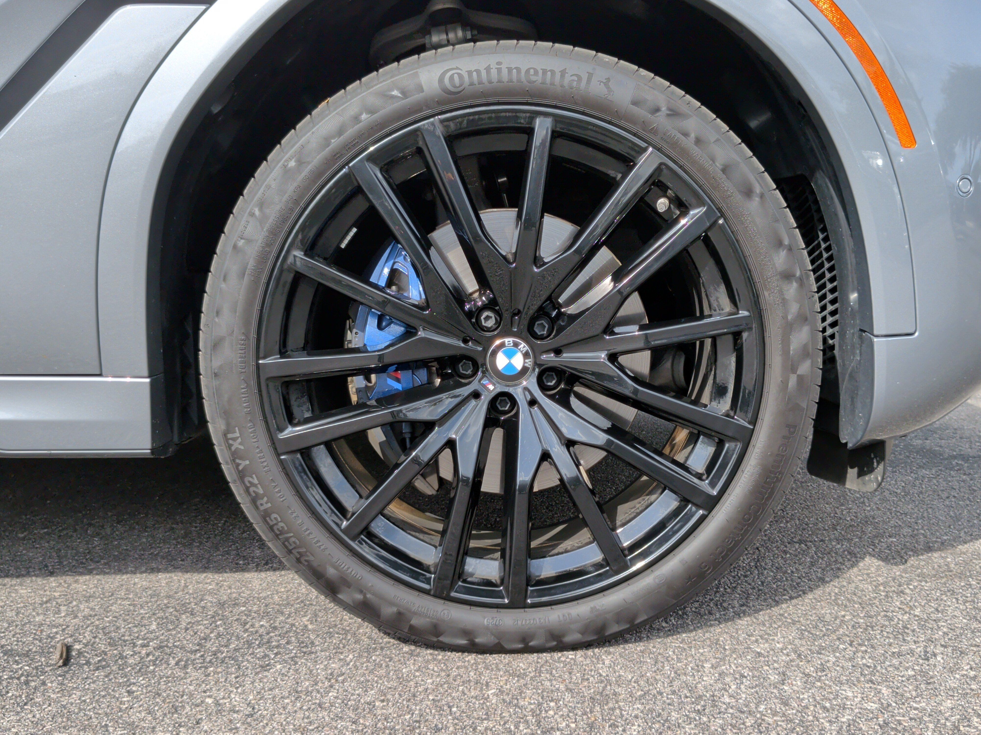 Certified 2026 BMW X6 xDrive40i AWD/4WD image 14