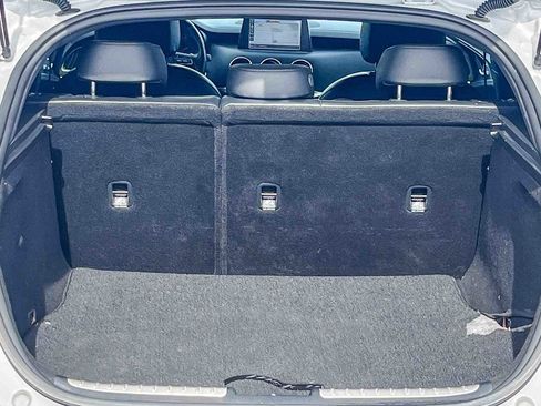 Used 2019 Kia Stinger GT1 image 25