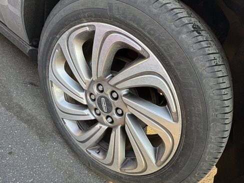 Used 2022 Lincoln Navigator Reserve image 27