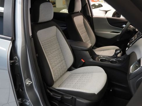 Used 2023 Chevrolet Equinox LS w/ LS Convenience Package image 26