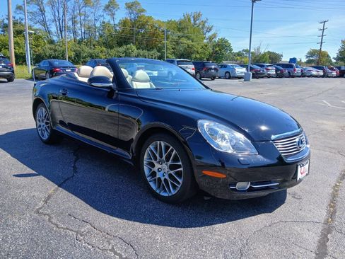 Used 2007 Lexus SC 430 Convertible image 3